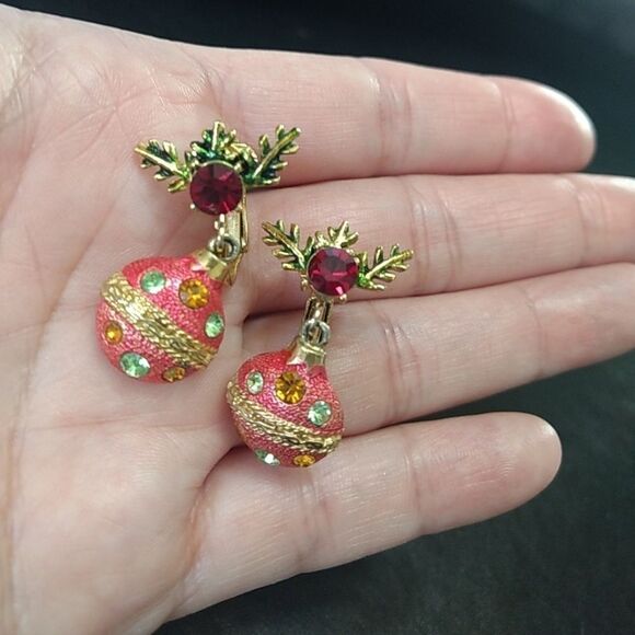 Holiday ornament clip on earrings - Picture 1 of 8